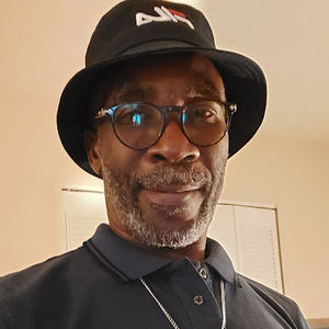 Meet your Posher, Christopher